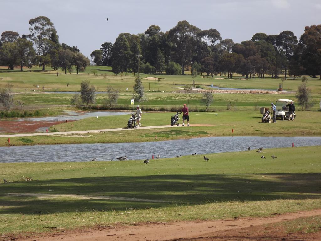 Mildura Golf Resort Exterior photo